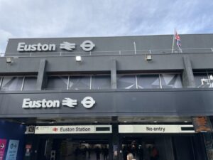ユーストン駅（Euston station）